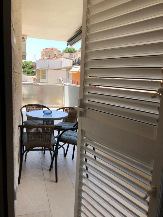 Omis - Private Ensuite Room With Balcony - Hotel Style Zewnętrze zdjęcie